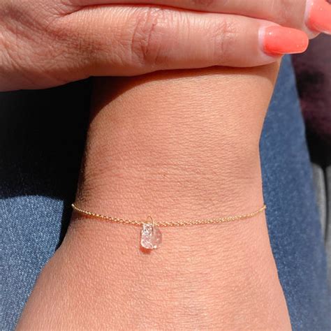A minimalist statement about permanence and simplicity. . Permanent jewelry florida